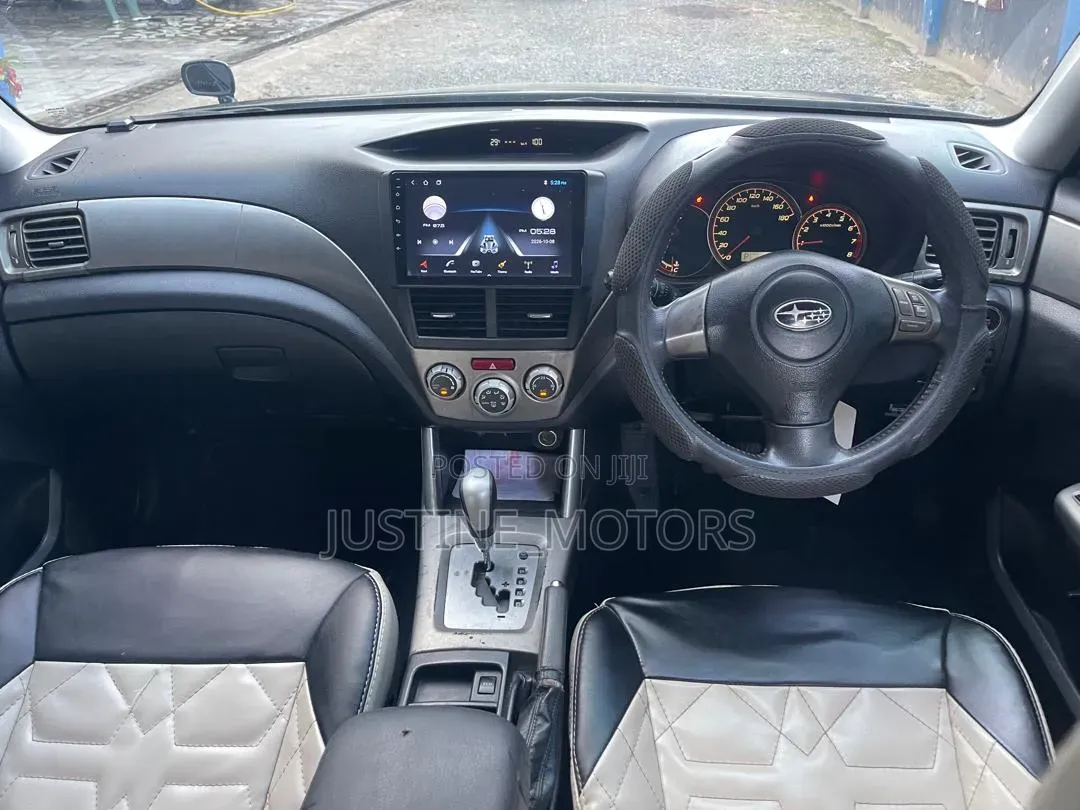 Subaru Forester 2010 Black