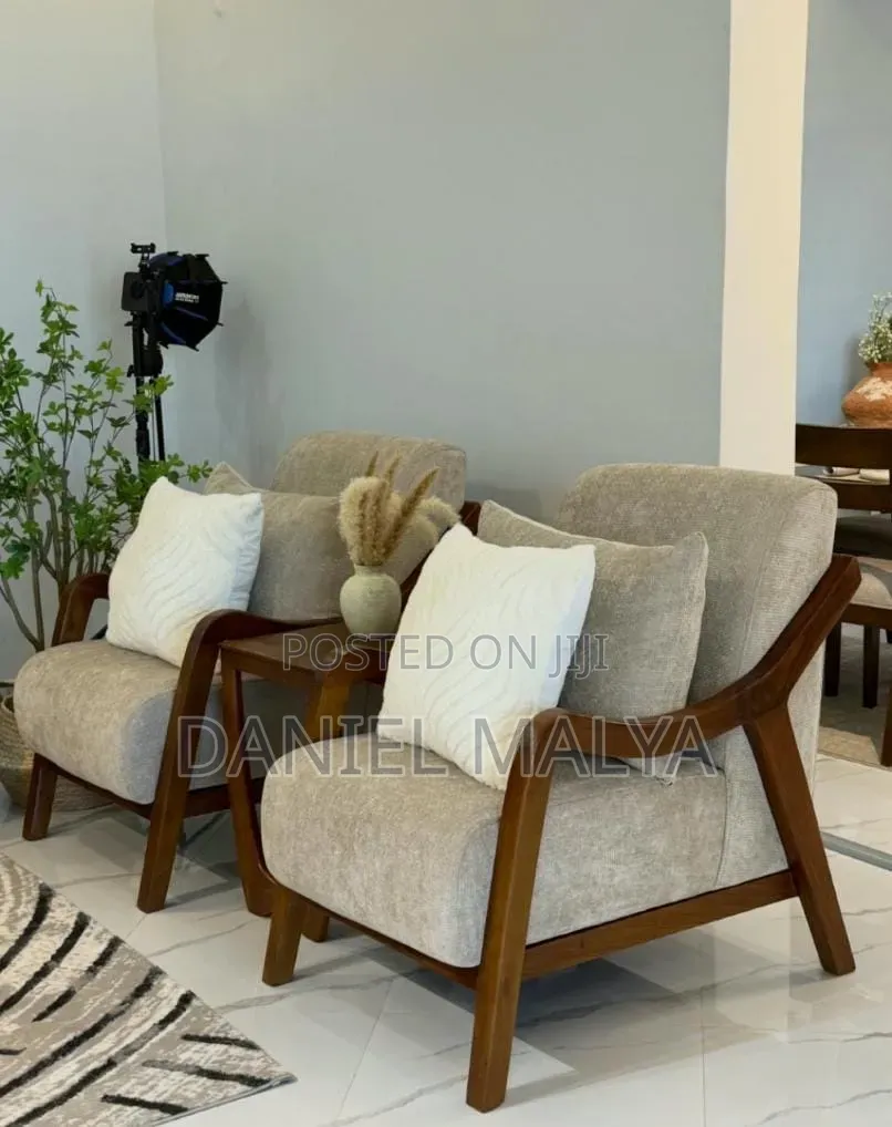 Arm Chair Boma Fahari Ya Sebule Yako