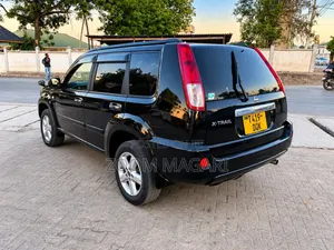 Nissan X-Trail 2006 Black