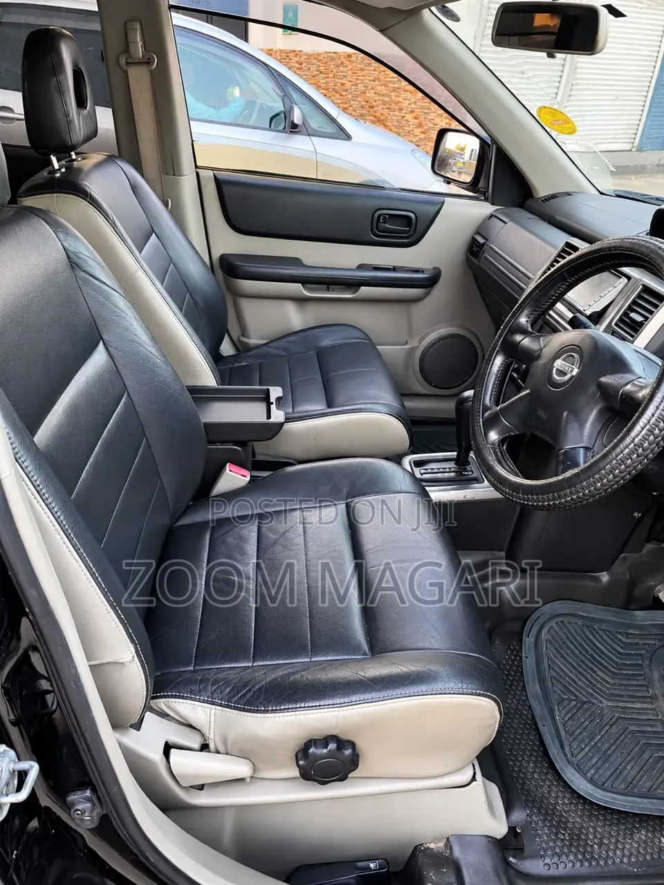 Nissan X-Trail 2006 Black