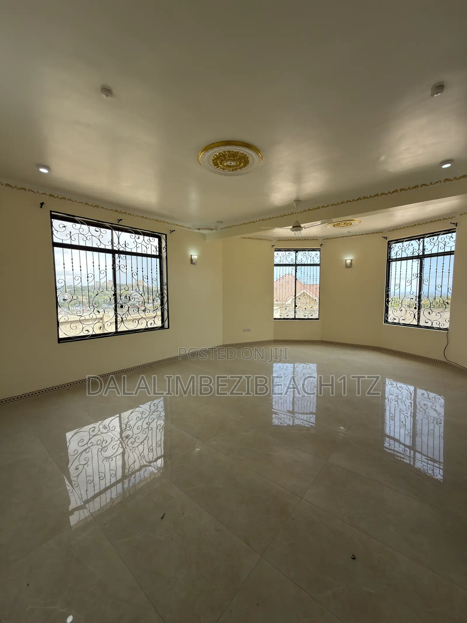 5bdrm House in Salasala Iptl, Kunduchi for rent