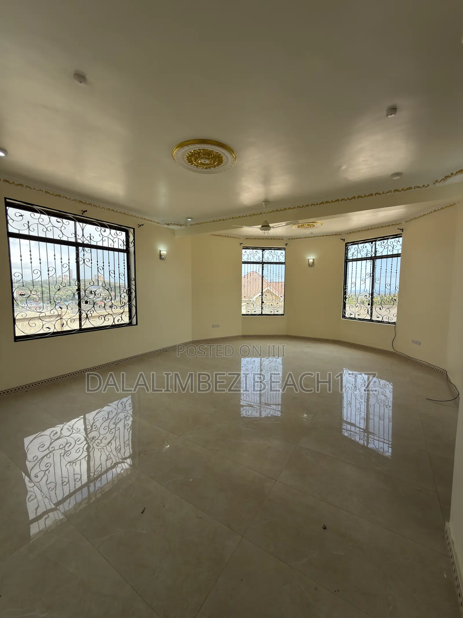5bdrm House in Salasala Iptl, Kunduchi for rent