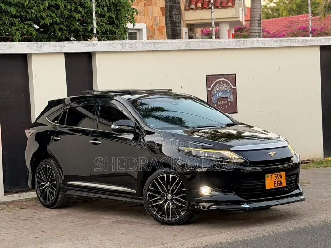 Toyota Harrier 2017 Black