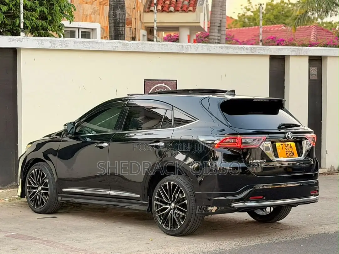 Toyota Harrier 2017 Black