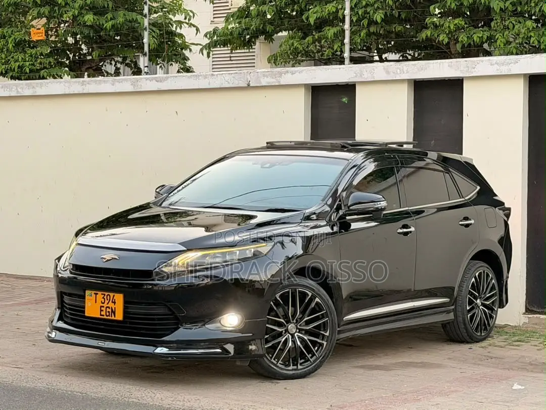Toyota Harrier 2017 Black