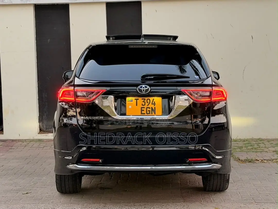 Toyota Harrier 2017 Black