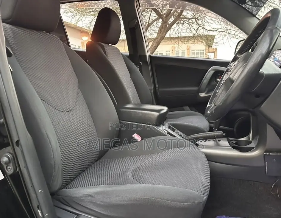 Toyota RAV4 2.5 2010 Black
