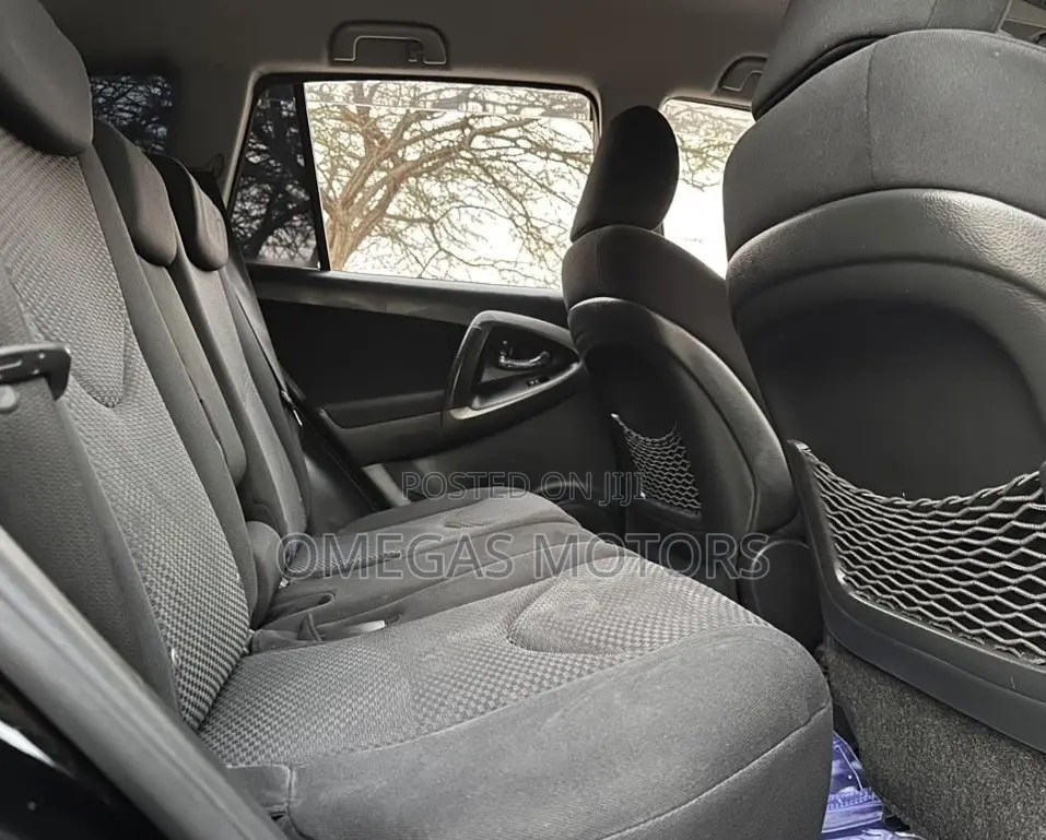 Toyota RAV4 2.5 2010 Black