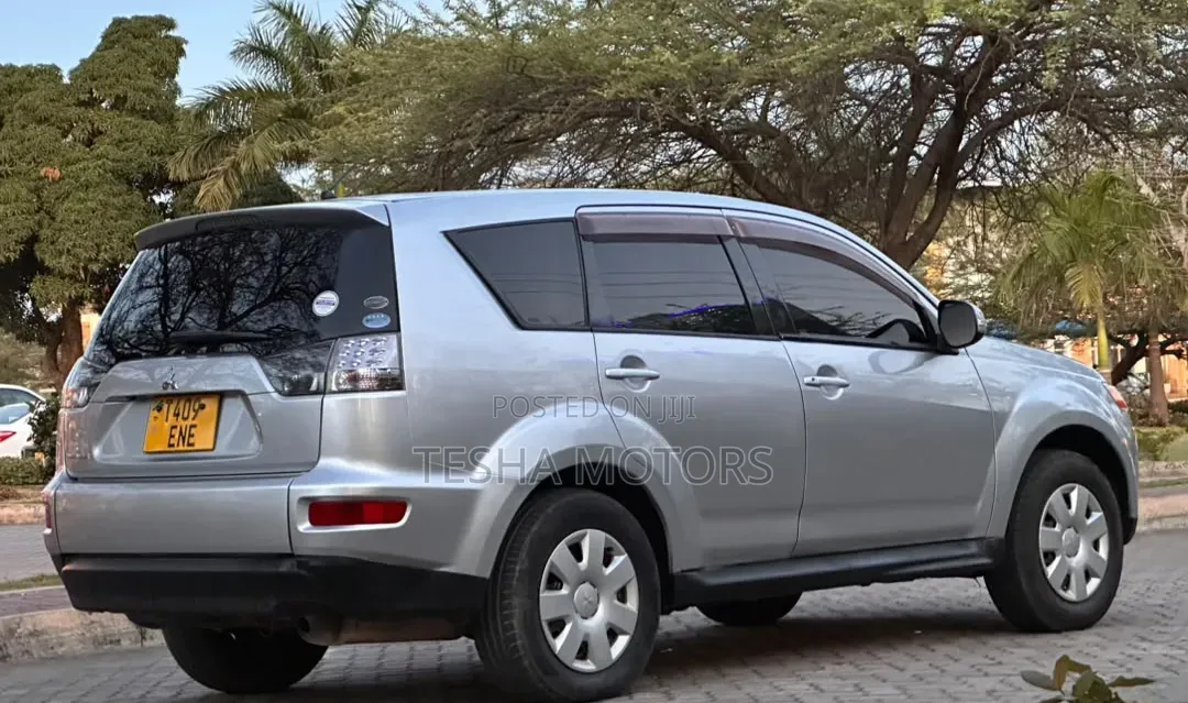 Mitsubishi Outlander 2007 Silver