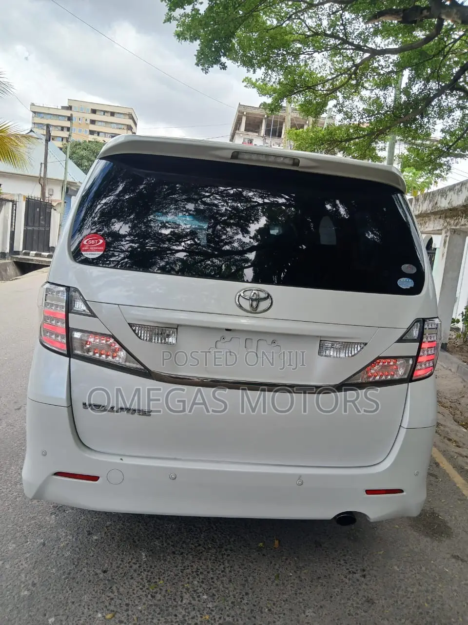 Toyota Vellfire V 2.4 4WD 7-Seater 2009 White