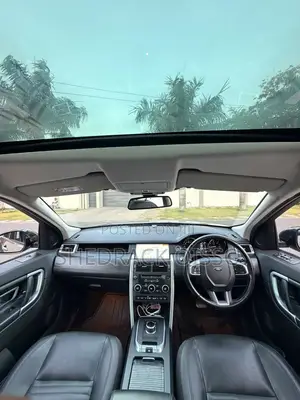 Land Rover Discovery 2017 Beige
