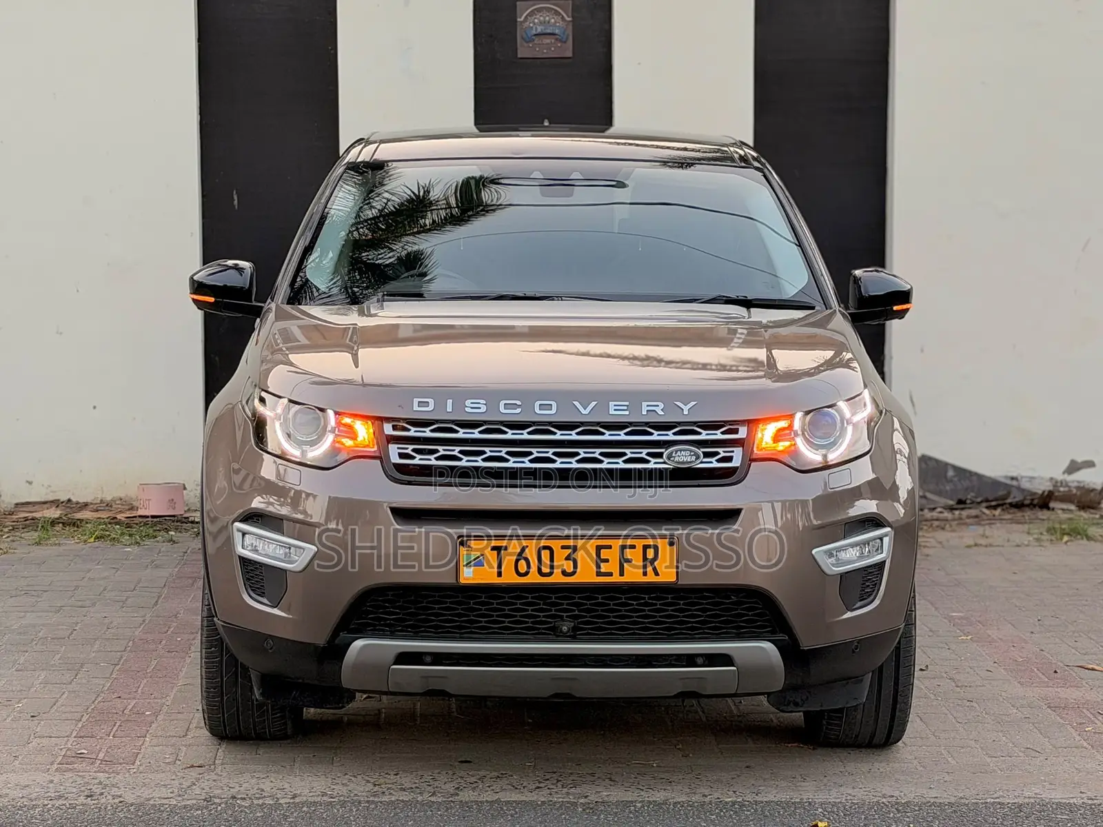 Land Rover Discovery 2017 Beige