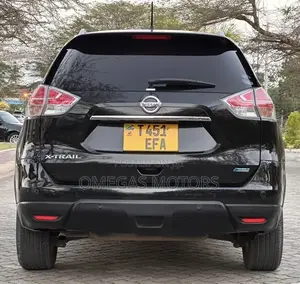 Nissan X-Trail 2.0 Petrol FWD 2014 Black