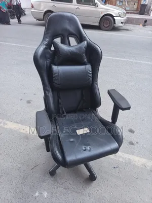Gaming Chair Yenye Muundo Wa Ergonomic (Kiti Cha Racing Style)