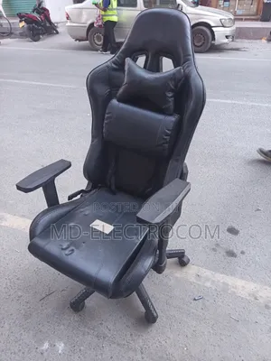Gaming Chair Yenye Muundo Wa Ergonomic (Kiti Cha Racing Style)