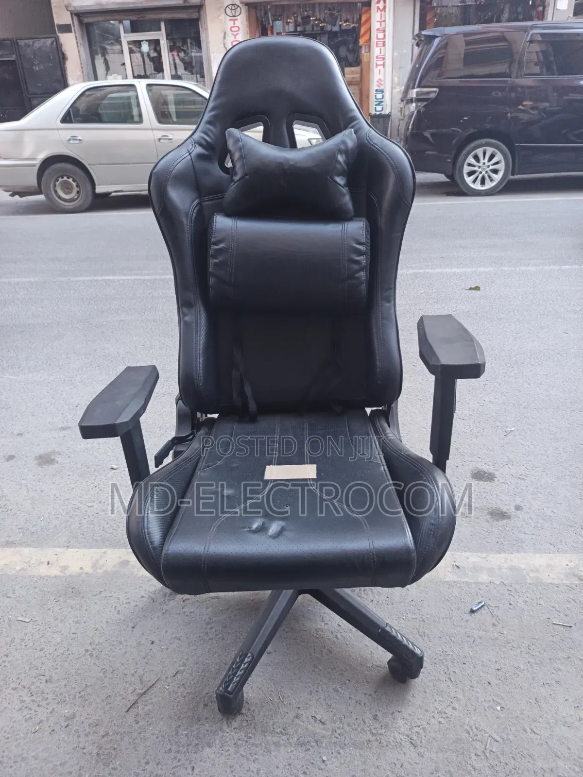 Gaming Chair Yenye Muundo Wa Ergonomic (Kiti Cha Racing Style)