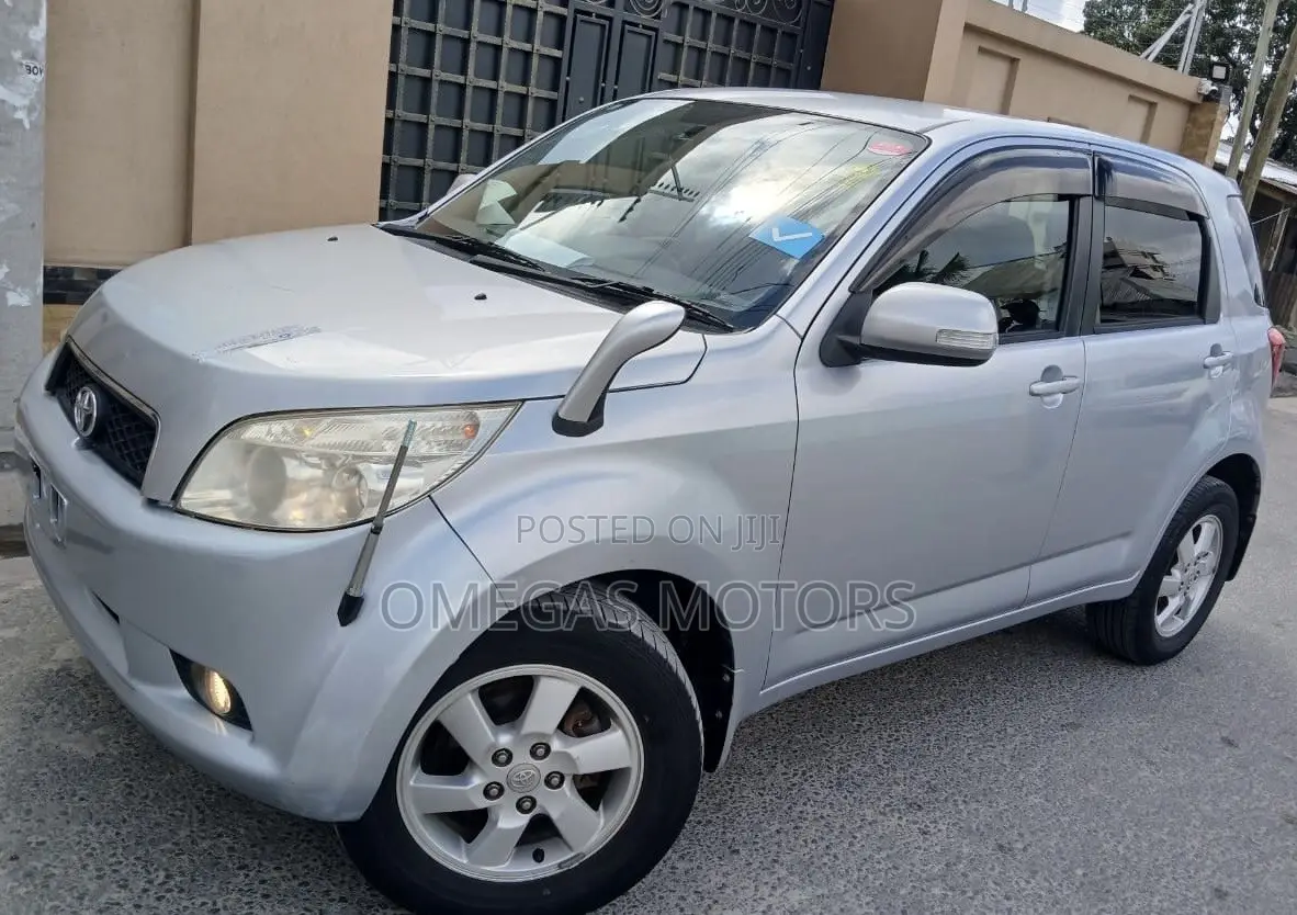 Toyota Rush 1.5 AWD 2007 Silver