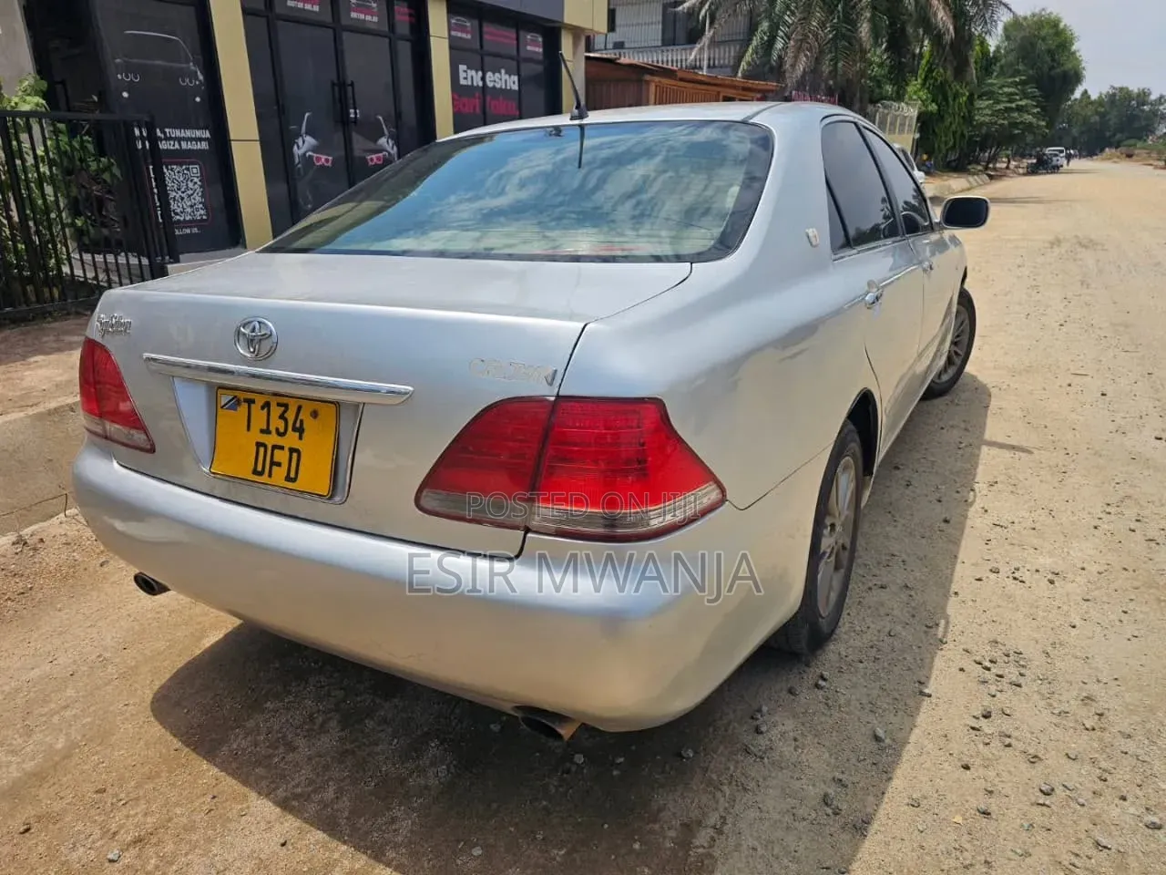 Toyota Crown 2004 Silver