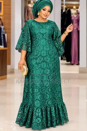 Women's Lace Bell-Sleeve Maxi Dress