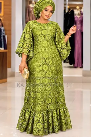 Women's Lace Bell-Sleeve Maxi Dress