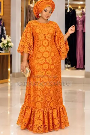 Women's Lace Bell-Sleeve Maxi Dress