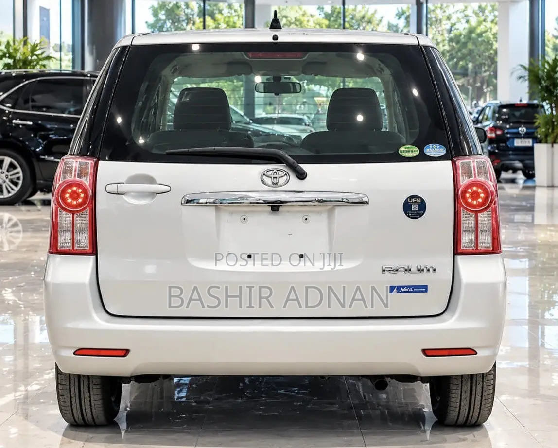 Toyota Raum 1.5 AWD 2007 Silver