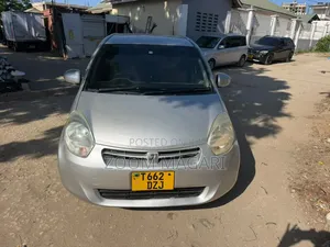 Toyota Passo 2006 Green