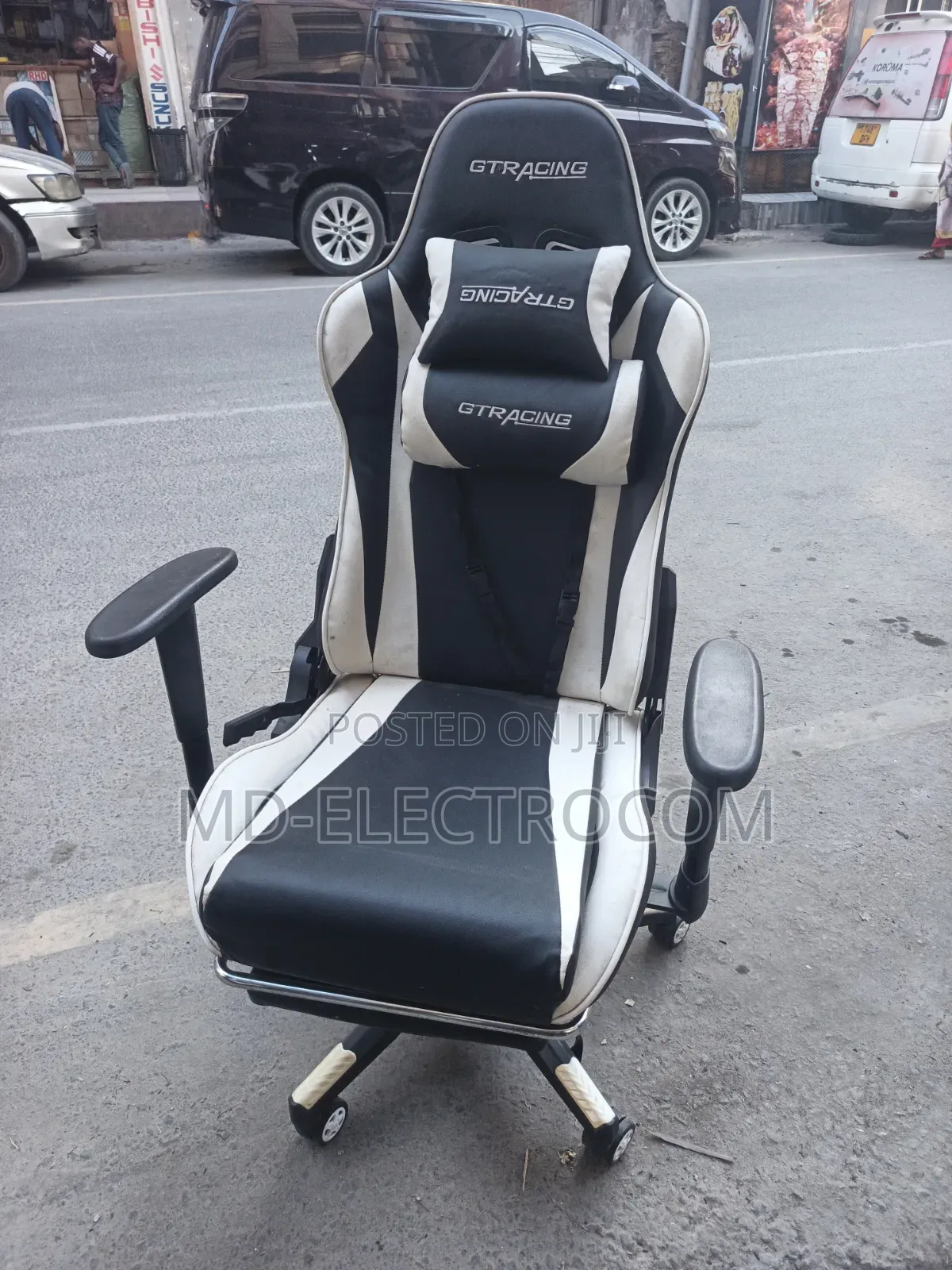 Video and Ofisi (Gaming Chair) Chapa Maarufu Ya GTRACING.