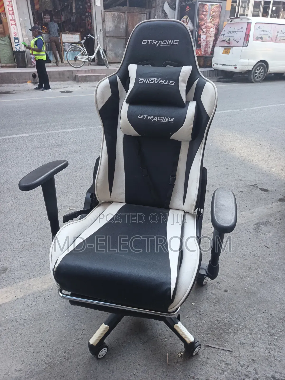 Video and Ofisi (Gaming Chair) Chapa Maarufu Ya GTRACING.