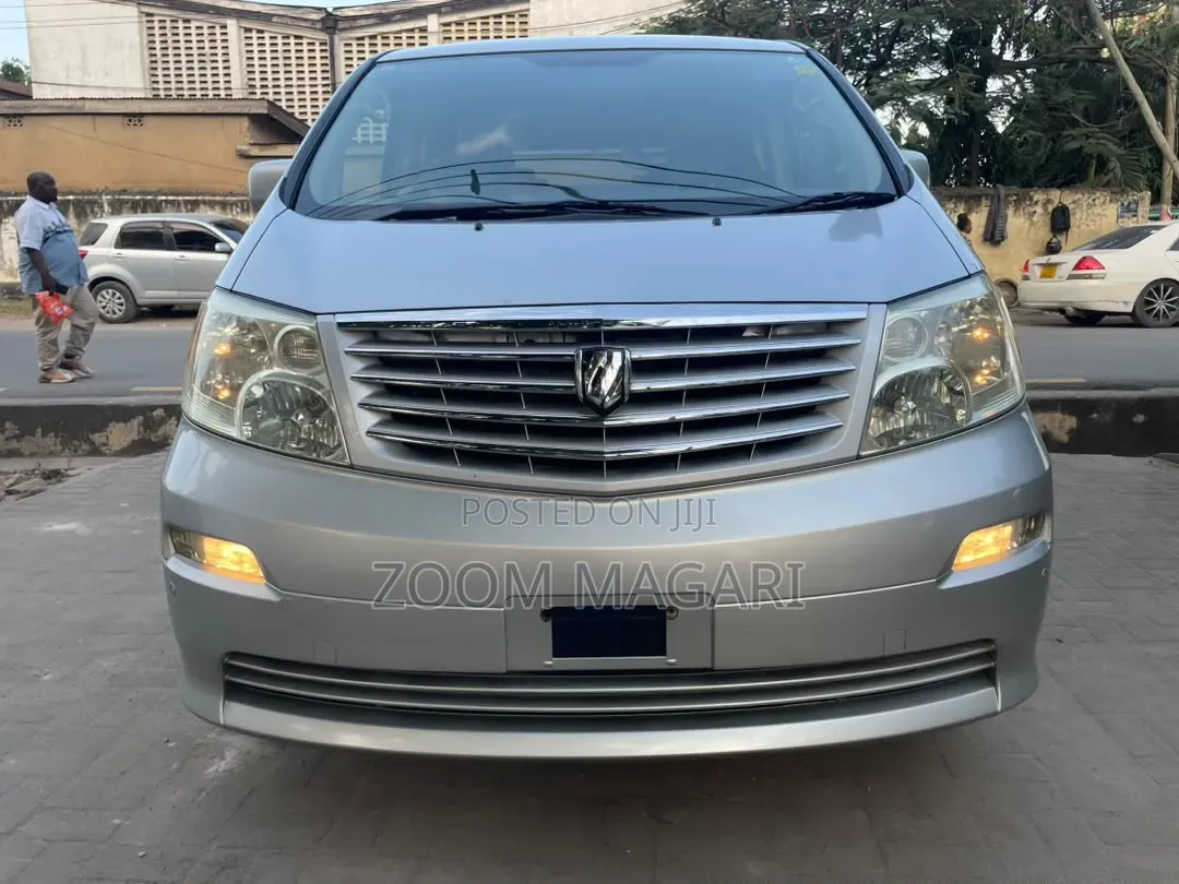 Toyota Alphard 2004 Silver