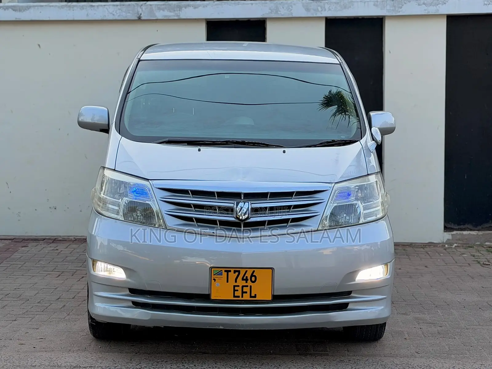 Toyota Alphard 2006 Silver