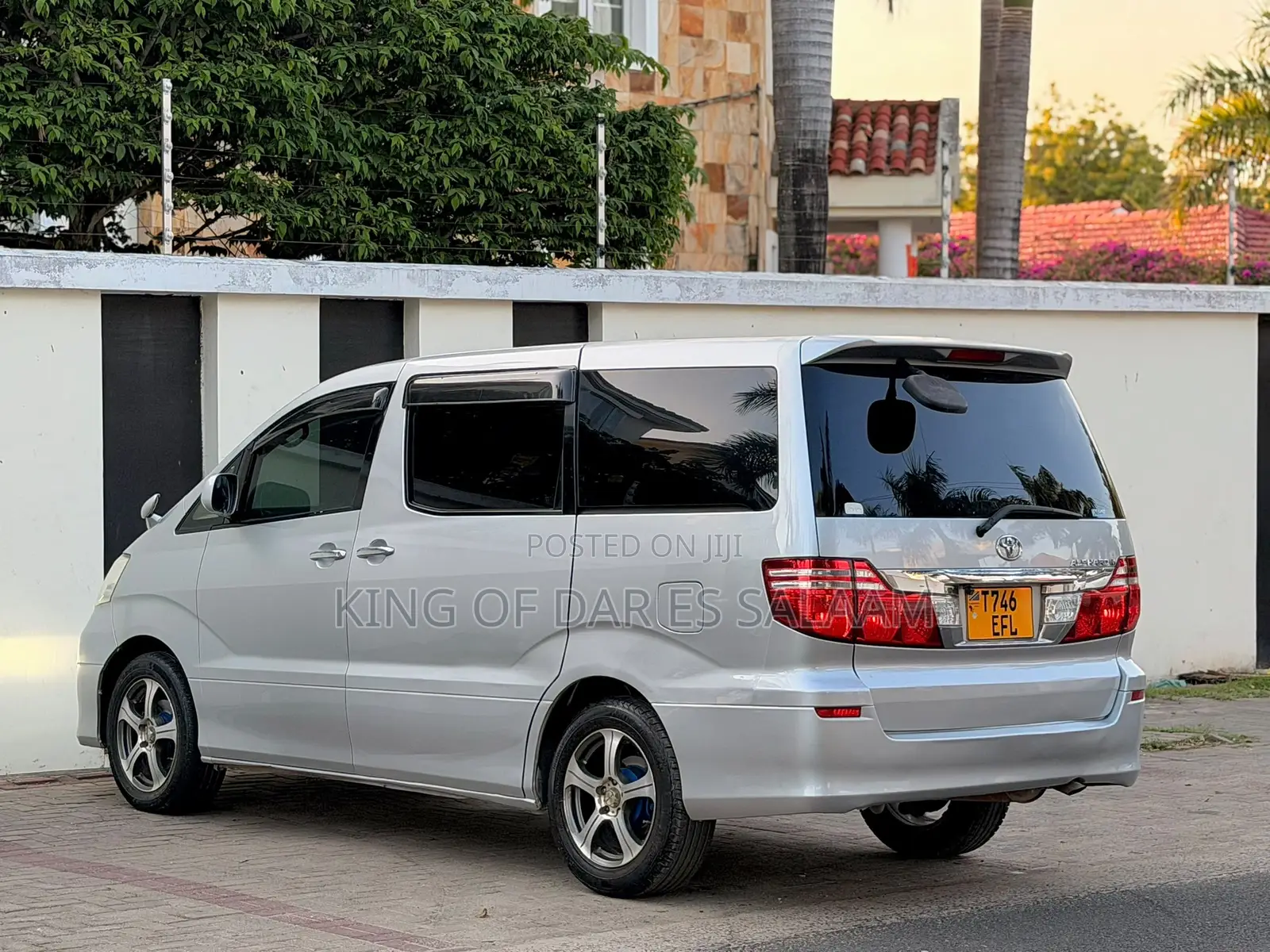 Toyota Alphard 2006 Silver