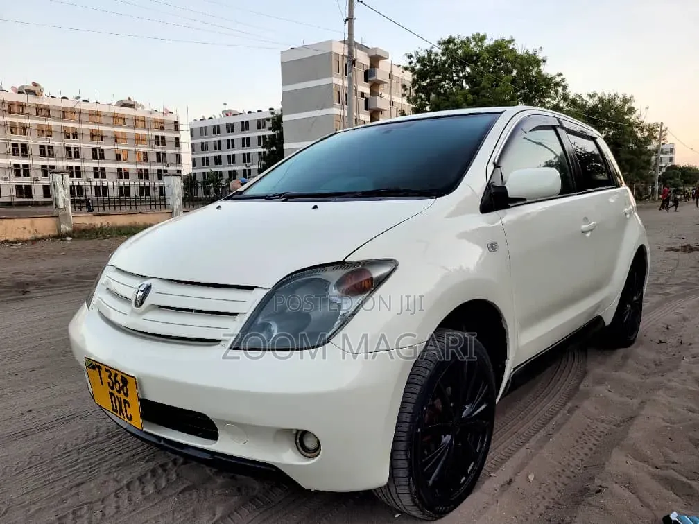 Toyota IST 2005 Pearl