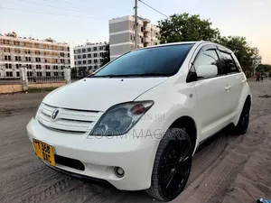 Toyota IST 2005 Pearl