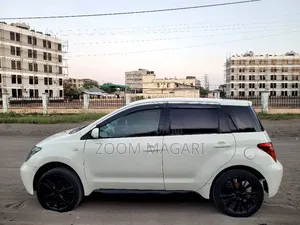Toyota IST 2005 Pearl