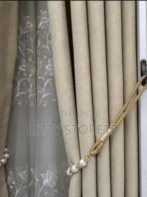Curtains Black Out