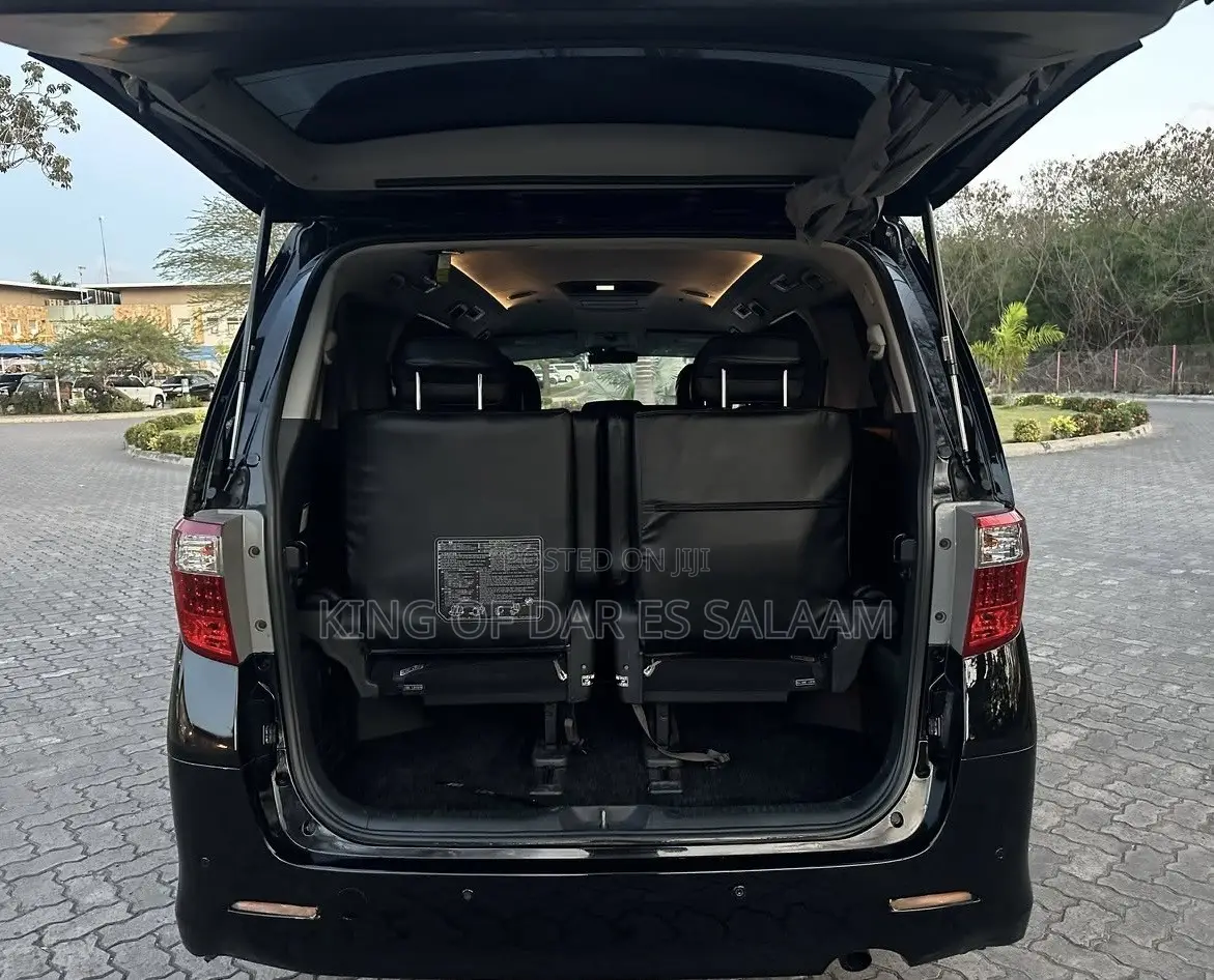 Toyota Alphard 2010 Black