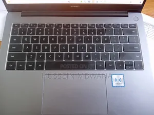 Laptop Huawei 16GB Intel Core i5 SSD 1T