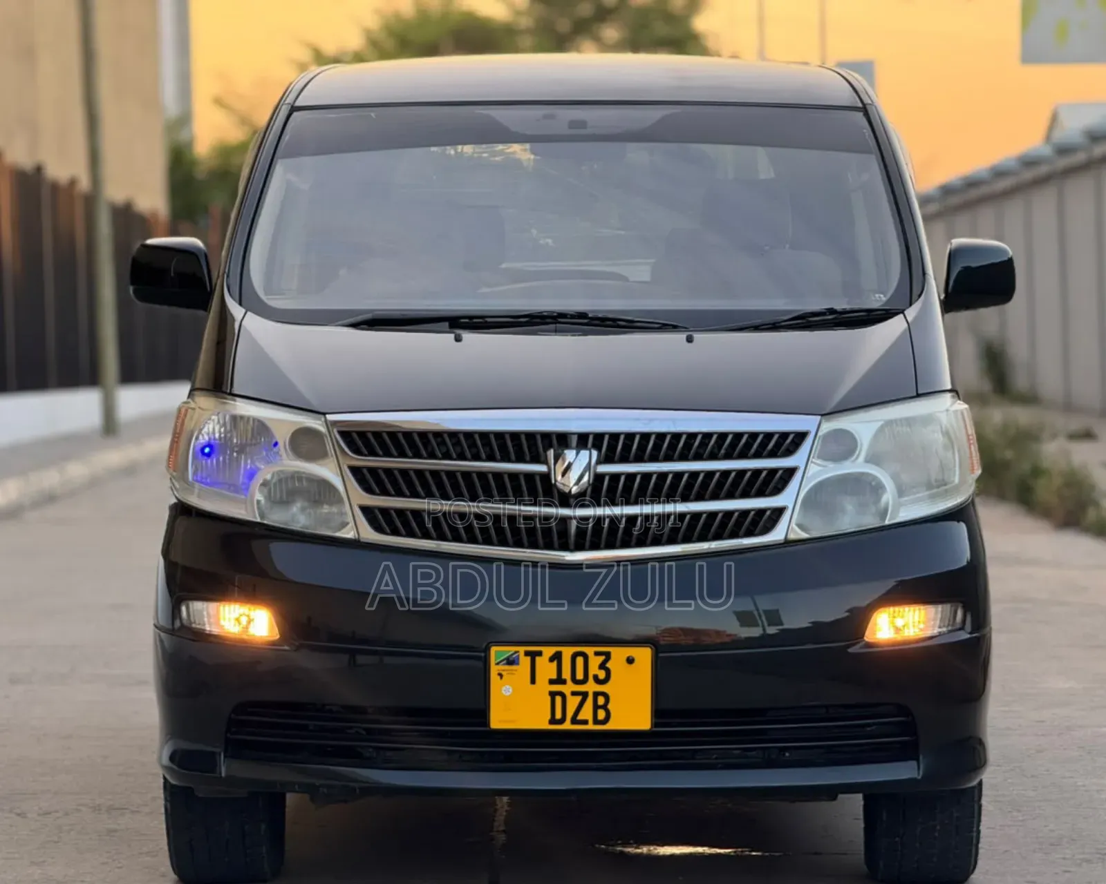 Toyota Alphard 2005 Black