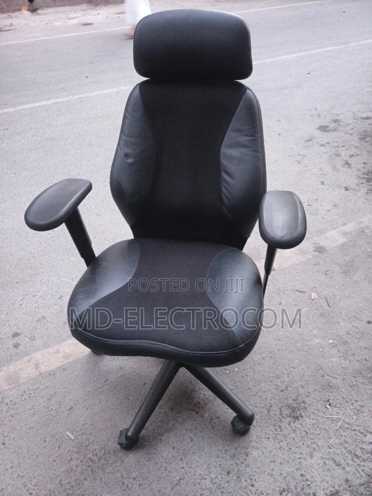 Ergonomic Office Chair