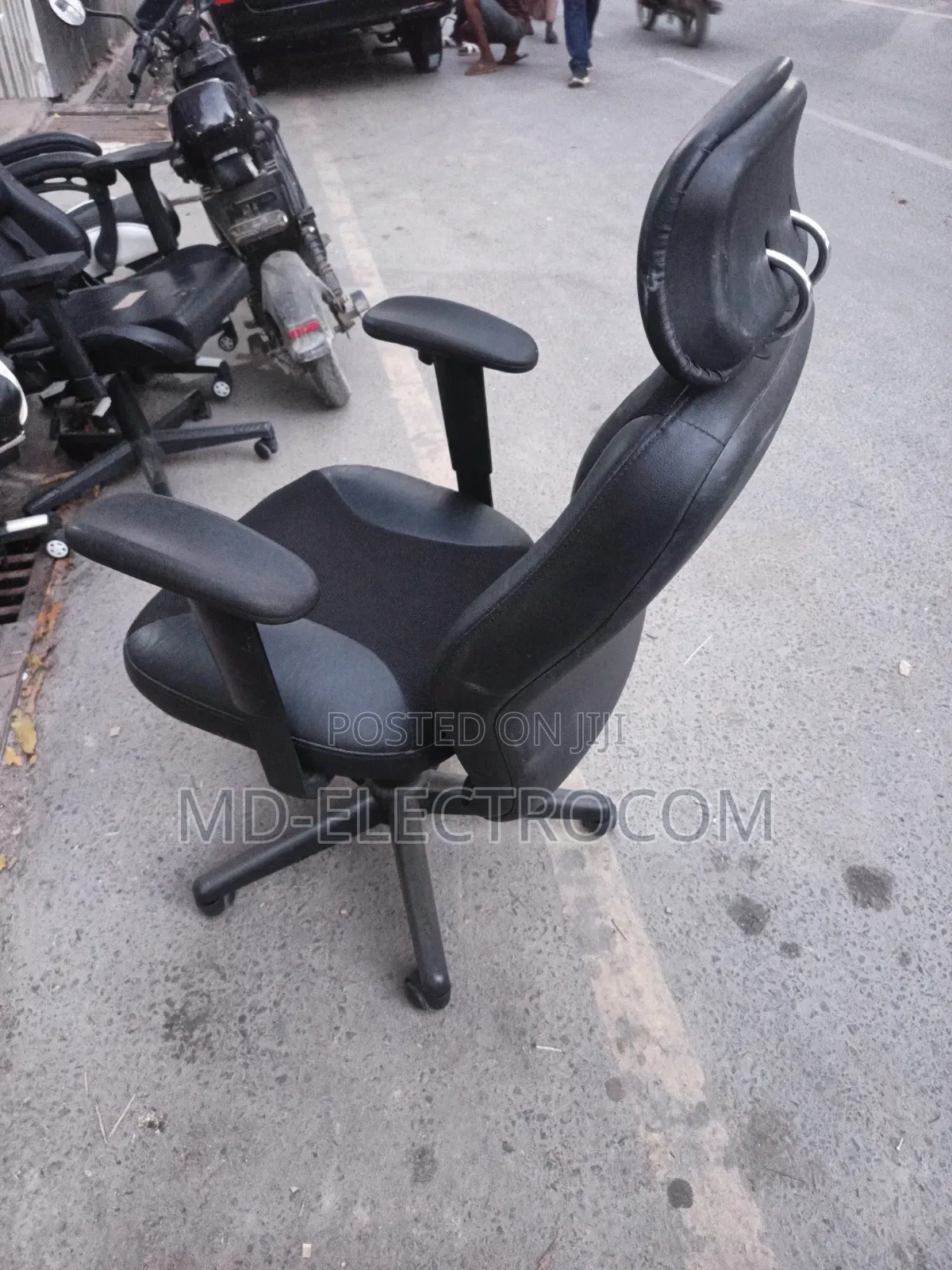 Ergonomic Office Chair