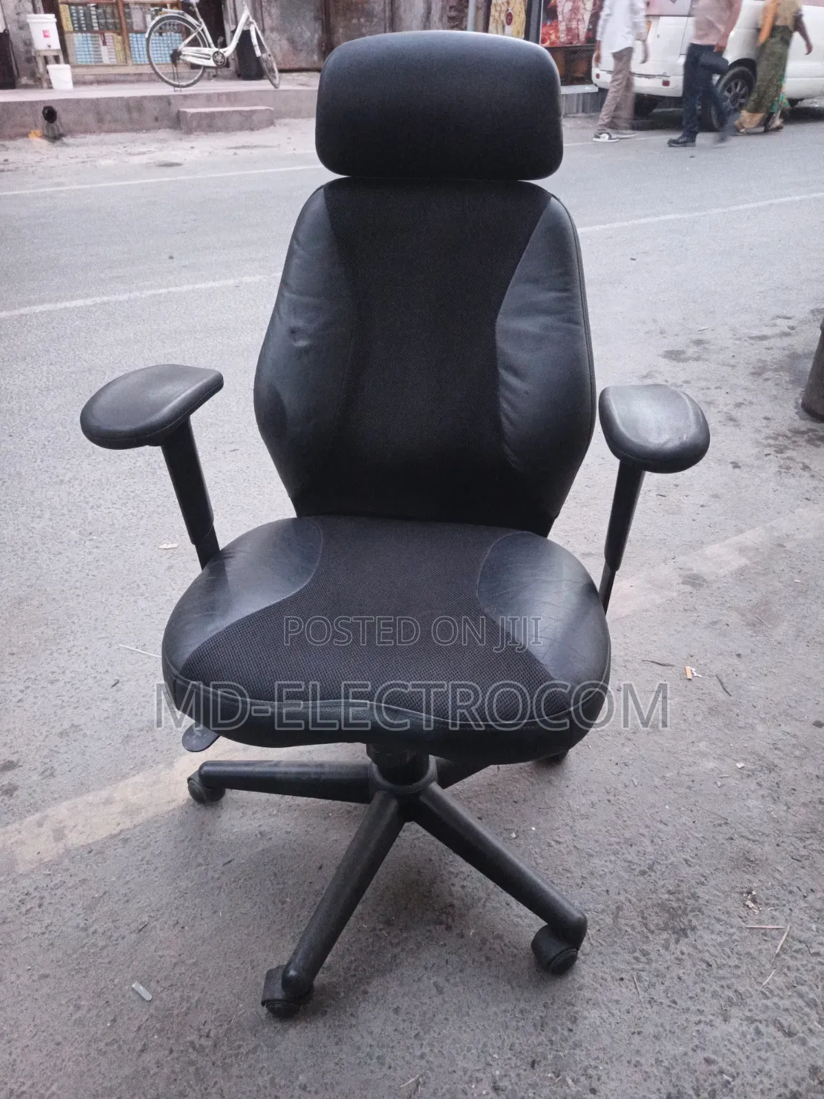 Ergonomic Office Chair