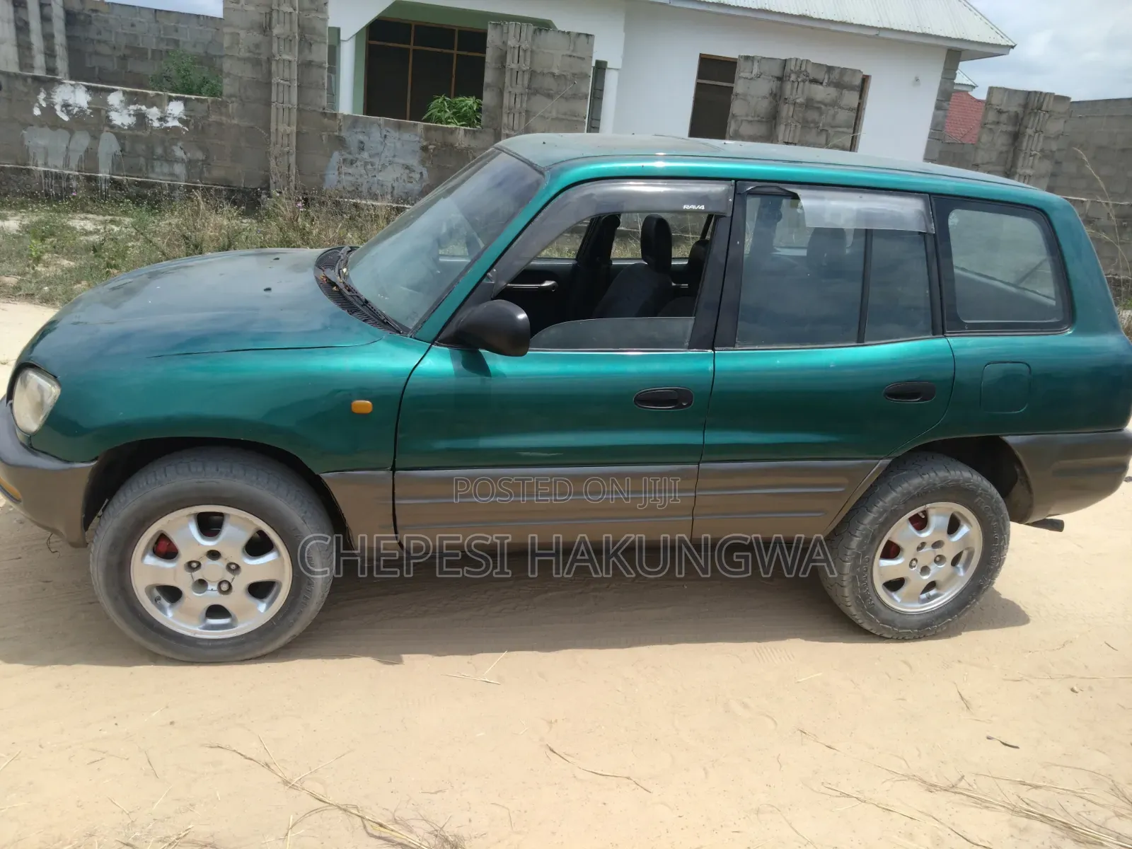 Toyota RAV4 Base 4x4 1997 Green