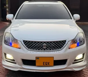 Toyota Crown 2008 White