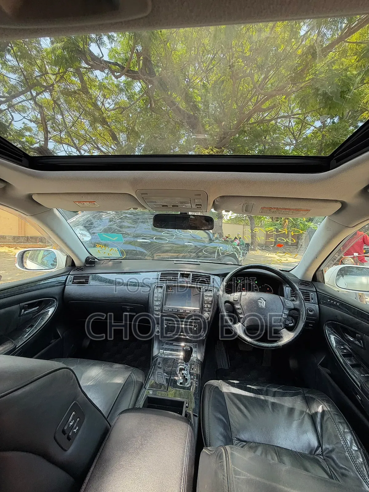 Toyota Crown Royale 2005 Pearl
