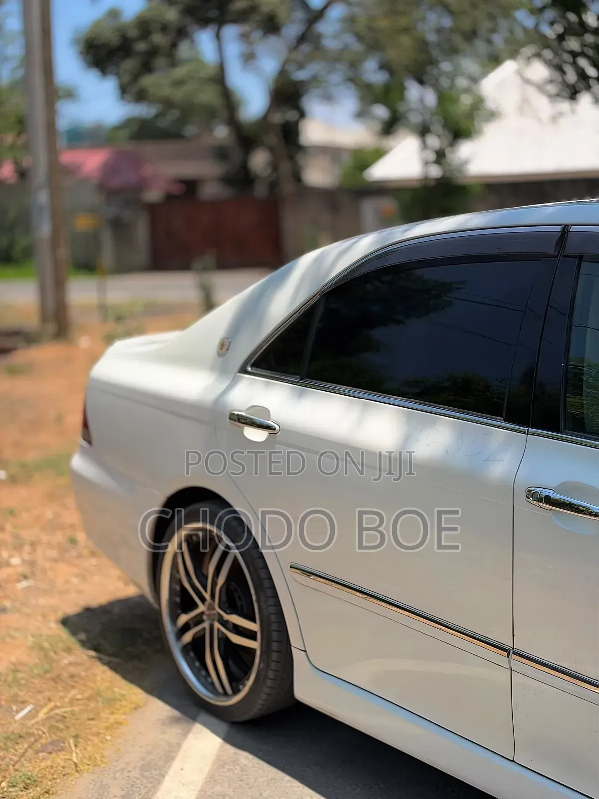 Toyota Crown Royale 2005 Pearl