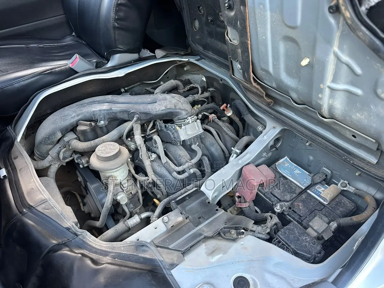 Toyota Quantum 2010 Silver