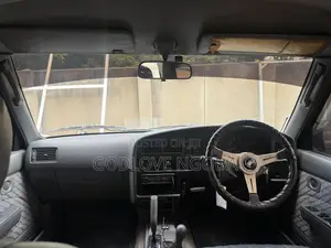 Toyota Hilux 1996 Black