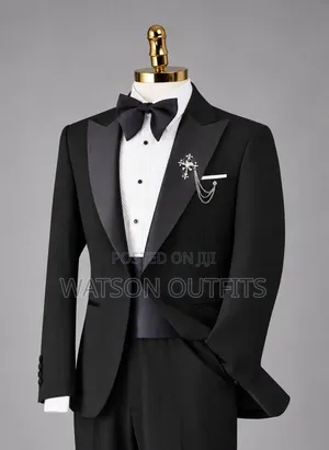 Men's Suits Suti Hot in Elegant Colour Design