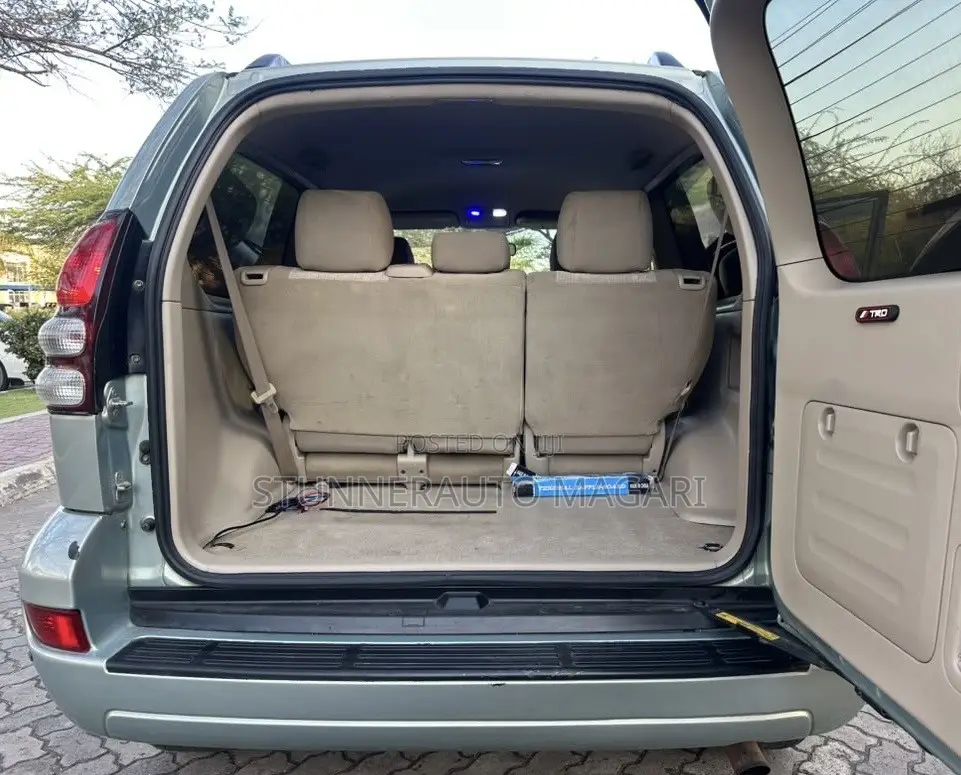 Toyota Land Cruiser Prado 2007 Green